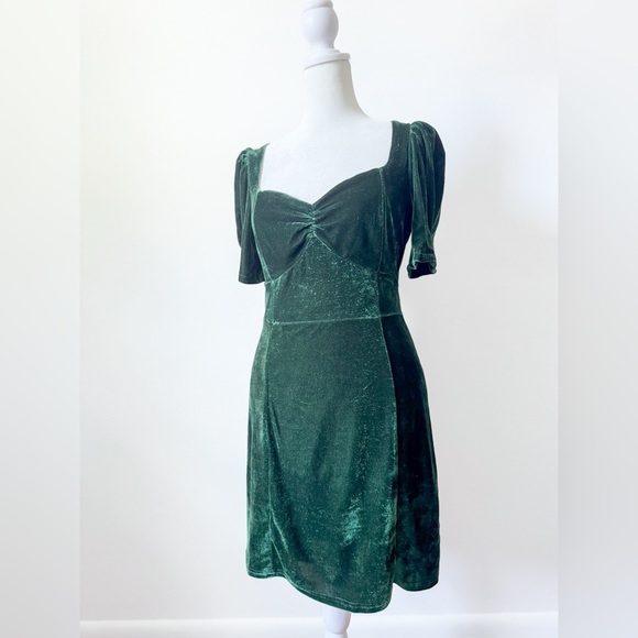 Lulus One Last Kiss Velvet Puff Sleeve Mini Dress - Picture 8 of 12